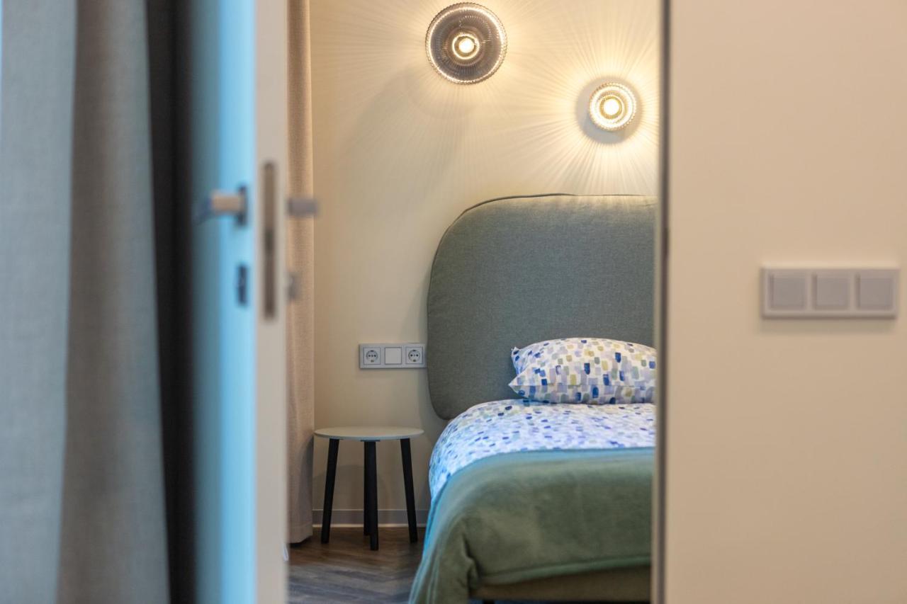 Green House Downtown Apartments With Private Free Parking And Bike Storage Klaipeda Exterior photo